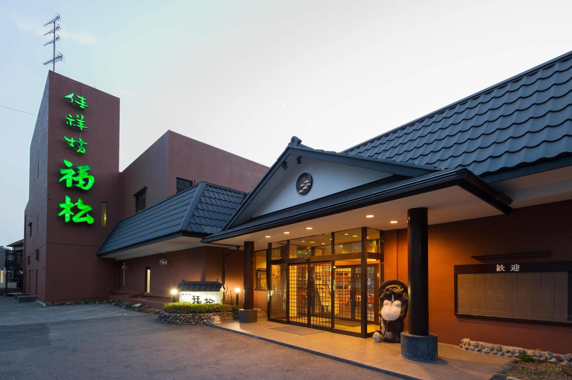 卡书柏福库玛苏酒店 日光 外观 照片